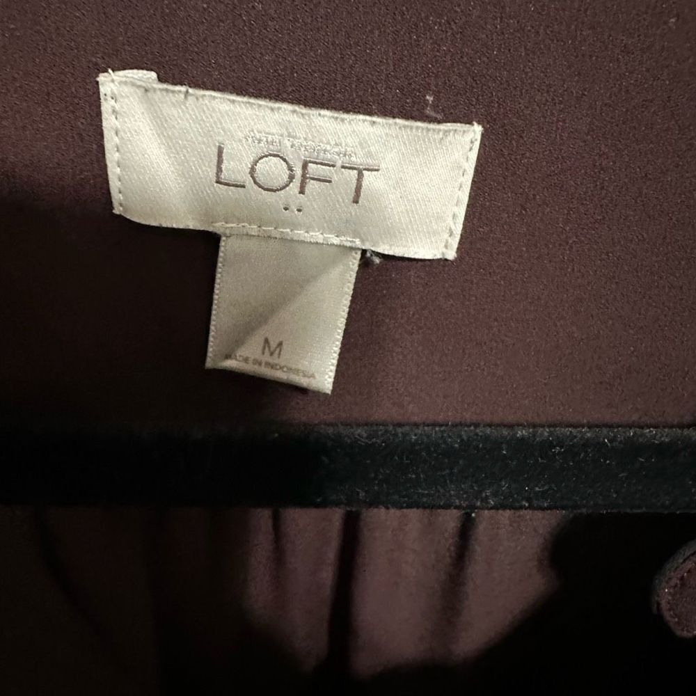 Loft Burgundy Lightweight Blouse Button Down 3/4 sleeves - Picture 4 of 5